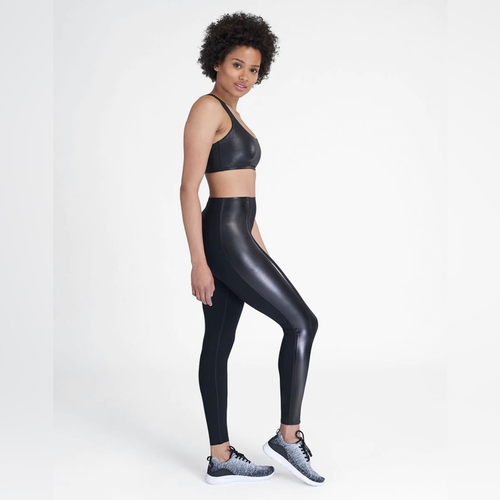 SPANX Every.Wear Gloss Side Stripe Leggings in Very Black Size Large